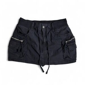 Vintage Y2K American Eagle Women's Black Cargo Mini Skirt